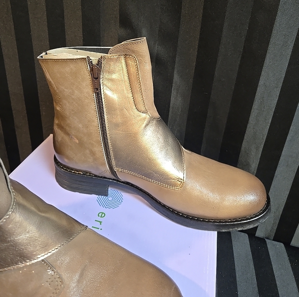 Women's EU 40 Eric Michael Sheridan Taupe Zip Up Leather Boots Shiny With Buckle - Picture 4 of 10